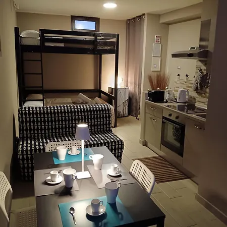 Dom wakacyjny U Peri Alivu House Katania